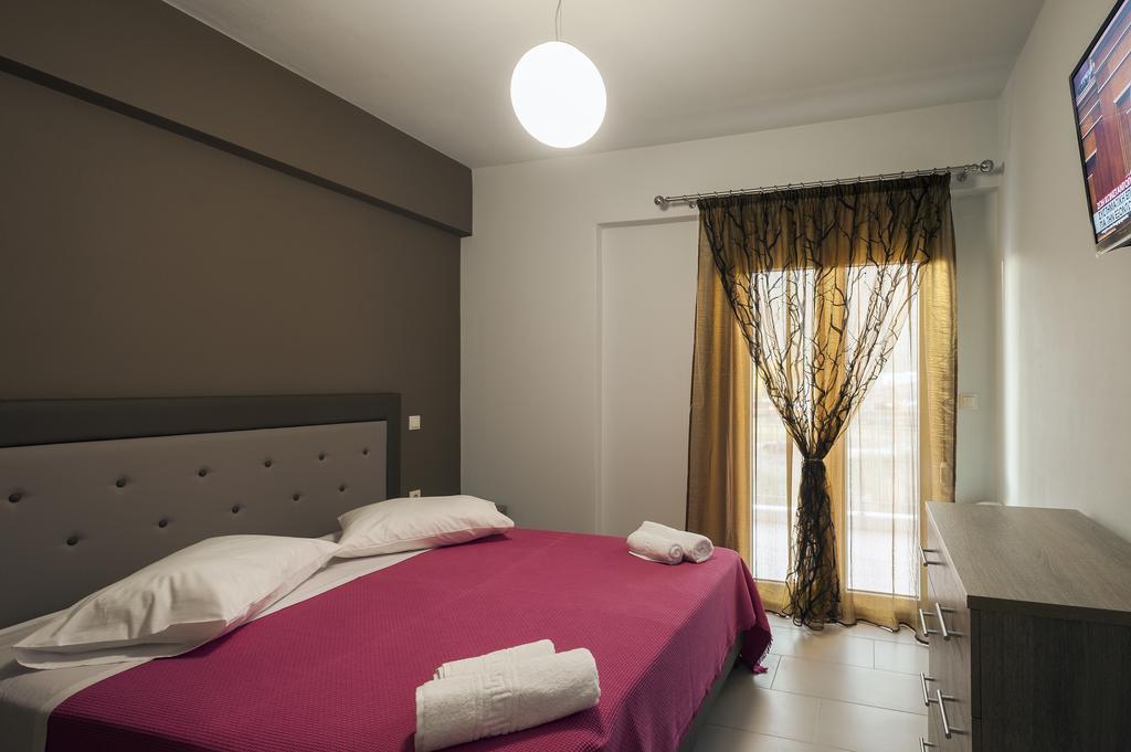 4 Seasons Villas Plataria Habitación foto